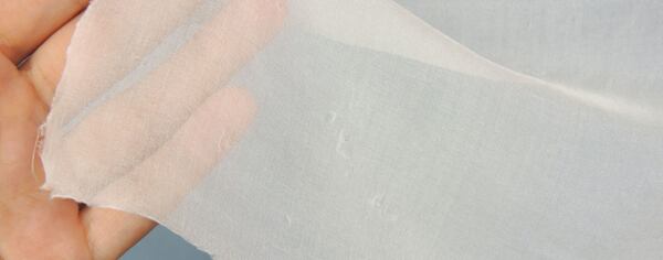  Jak prát hedvábí – test na hedvábném šifonu