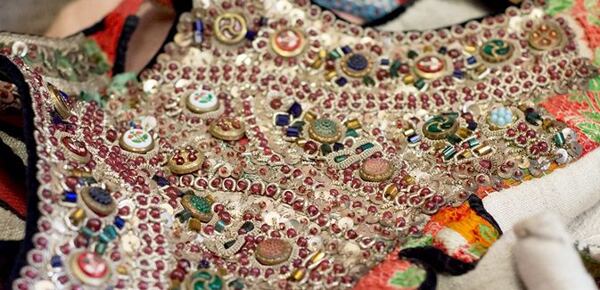 zdobný živůtek z chodského kroje