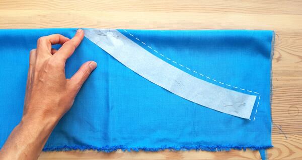 střih na šaty, jednoduché letní šaty, šaty z pravého hedvábí 