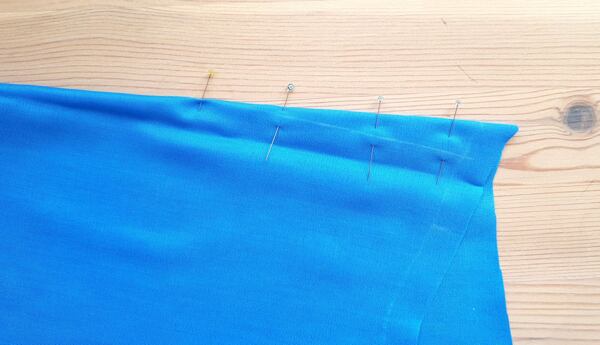 střih na šaty, jednoduché letní šaty, šaty z pravého hedvábí 