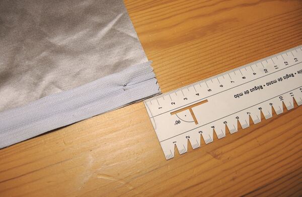 jak všít zip do polštáře