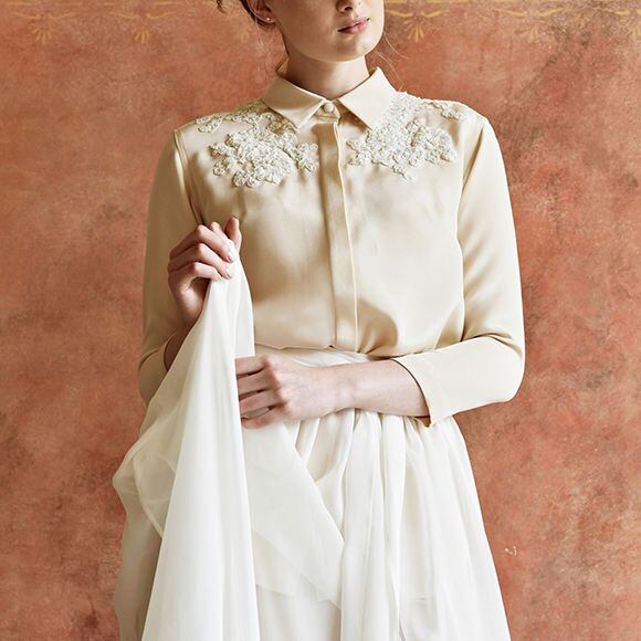 Splývavé látky na svatební šaty