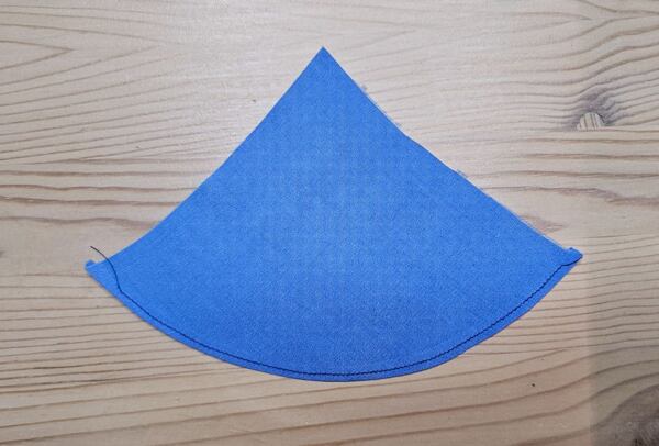 jak začistit okraje látky