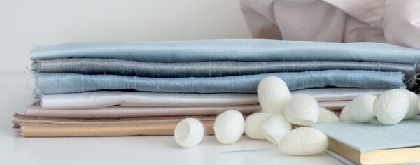 dupionové hedvábí