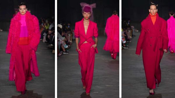 Barva roku 2023 - viva magenta