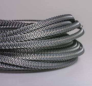 Kostice spirálové 7 mm silné, 7.4 m