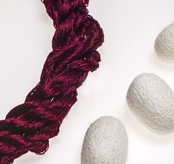 Przędza do haftu, 100% jedwab, czerwony 40-2