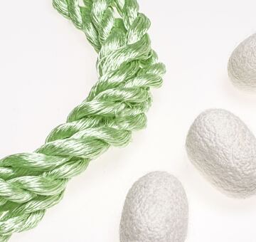 Przędza do haftu, 100% jedwab, jasnozielony 30-7