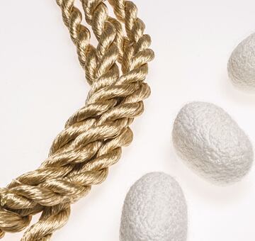 Przędza do haftu, 100% jedwab, beżowy 63-5