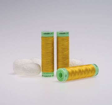 Hedvábná nit, 50m, žlutá 0118