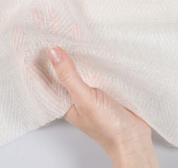 Jemná vlněná látka, vzor rybí kost, 100% vlna