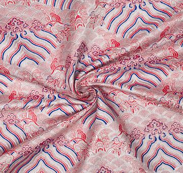 Brokát nebesa, bílo-modro-červený