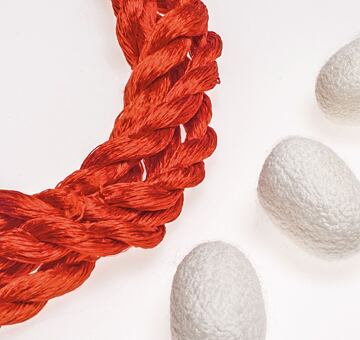 Przędza do haftu, 100% jedwab, cegła 41-3