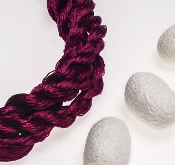 Przędza do haftu, 100% jedwab, bordowy 2-2