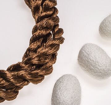 Przędza do haftu, 100% jedwab, brąz 39-4