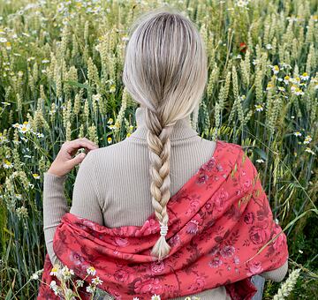 Autorská látka RŮŽE, viskóza EcoVero, červená, 1.3m