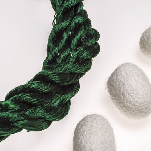 Nić do haftu, 100% jedwabiu, zielona