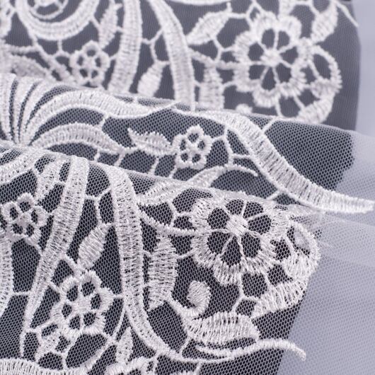 Krajka na tylu Agáta, čistě bílá