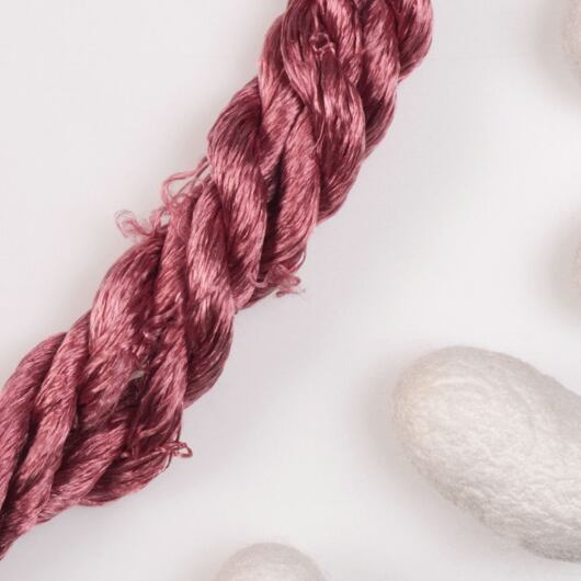 Nić do haftu, 100% jedwab