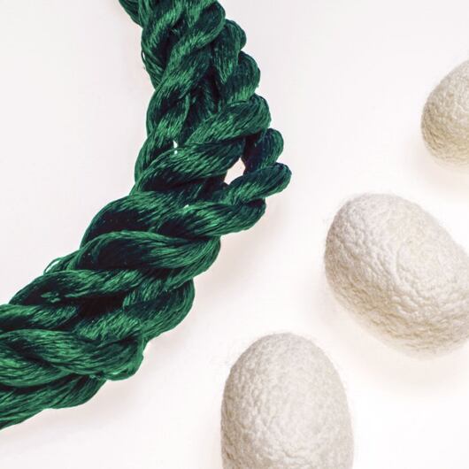 Nić do haftu, 100% jedwabiu, zielona