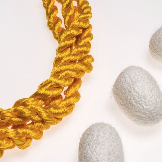 Nić do haftu, 100% jedwab, żółta