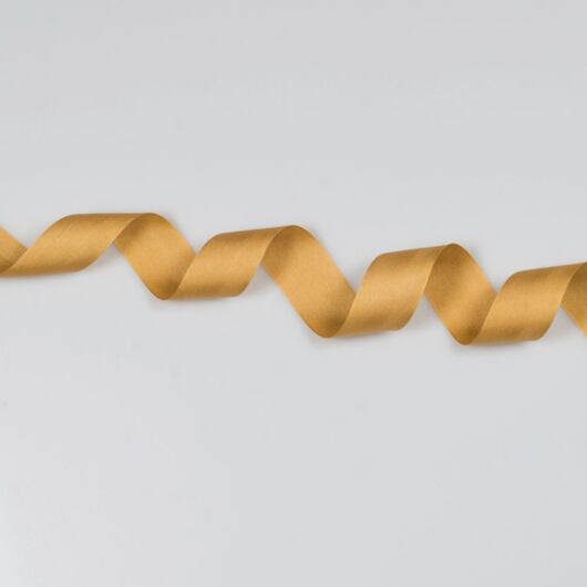 Hedvábná stuha 2 cm, karamelová