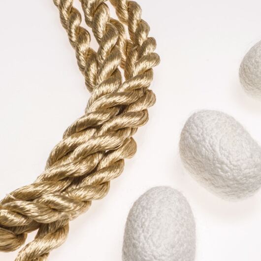 Nić do haftu, 100% jedwab, beżowy