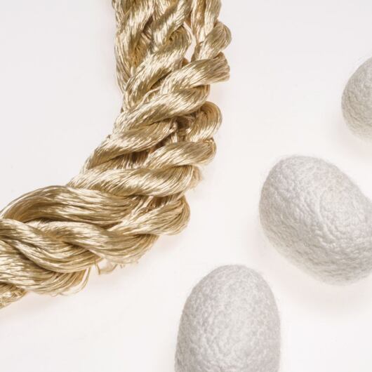 Nić do haftu, 100% jedwab, beżowy