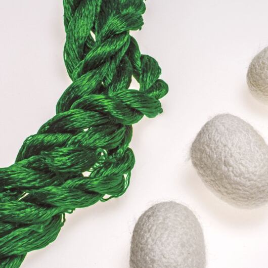 Nić do haftu, 100% jedwabiu, zielona