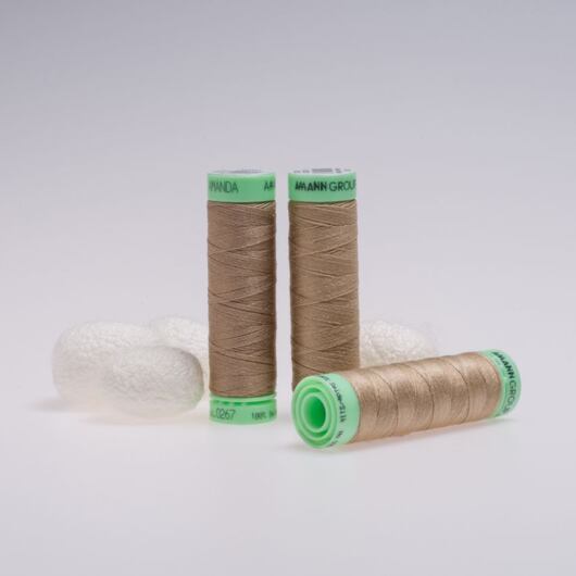 Hedvábná nit, béžová