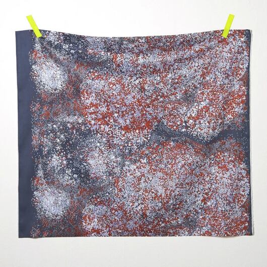 Japonský bavlněný satén Bird’s Eye, tmavě modrý