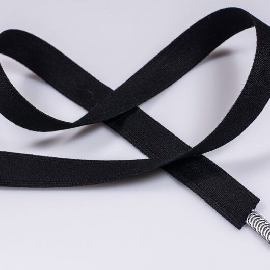 Tunýlek na kostice, černý