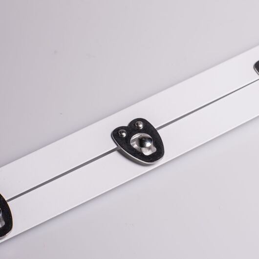 Korzetové zapínání