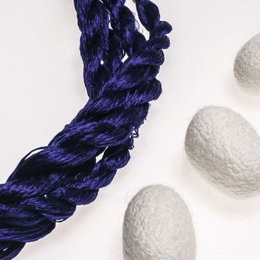 Nić do haftu, 100% jedwab