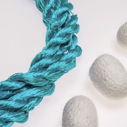 Nić do haftu, 100% jedwab, niebieska