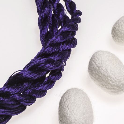 Nić do haftu, 100% jedwab, niebieska